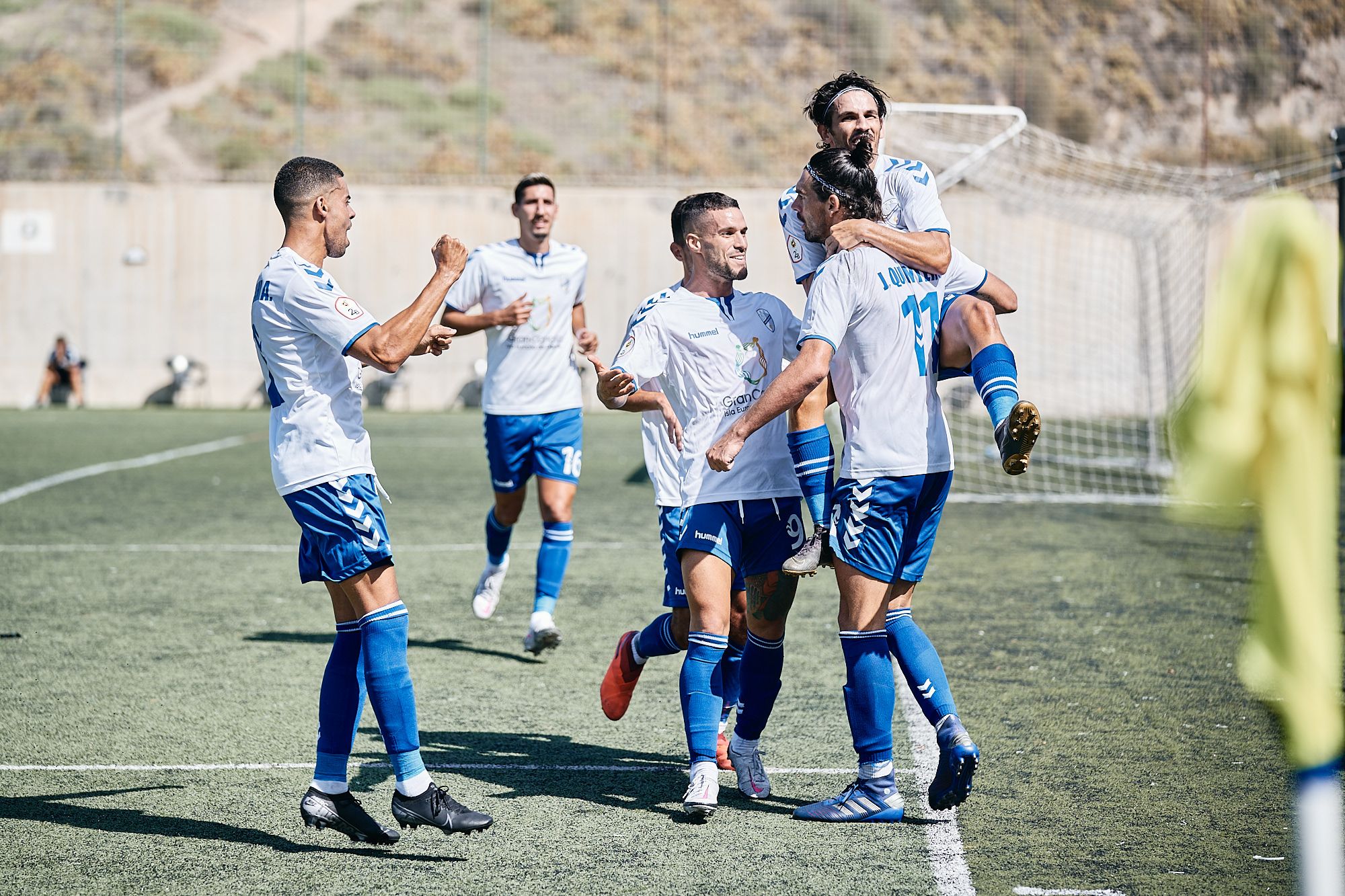 Primera victoria del Tamaraceite en Segunda B