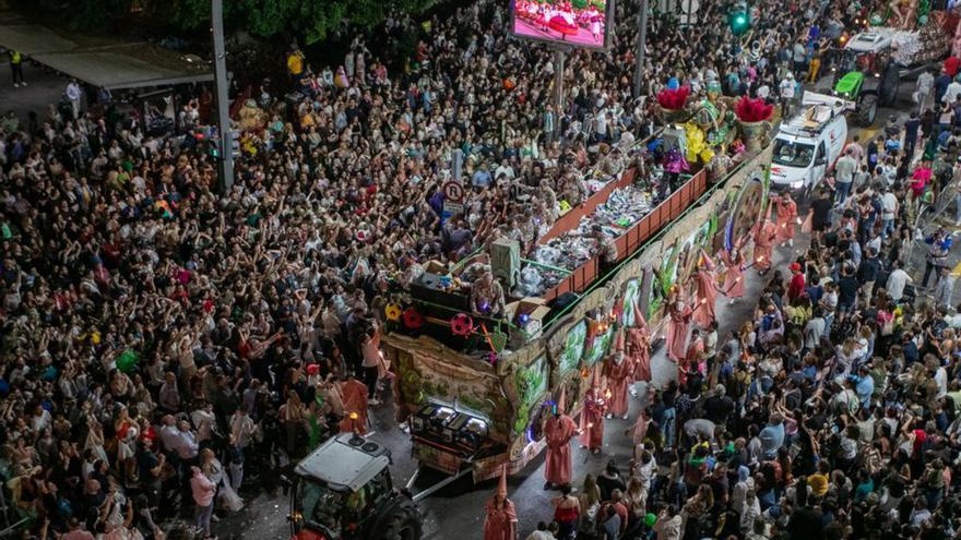 Desfile del Entierro de la Sardina de este año.  | FRANCISCO PEÑARANDA