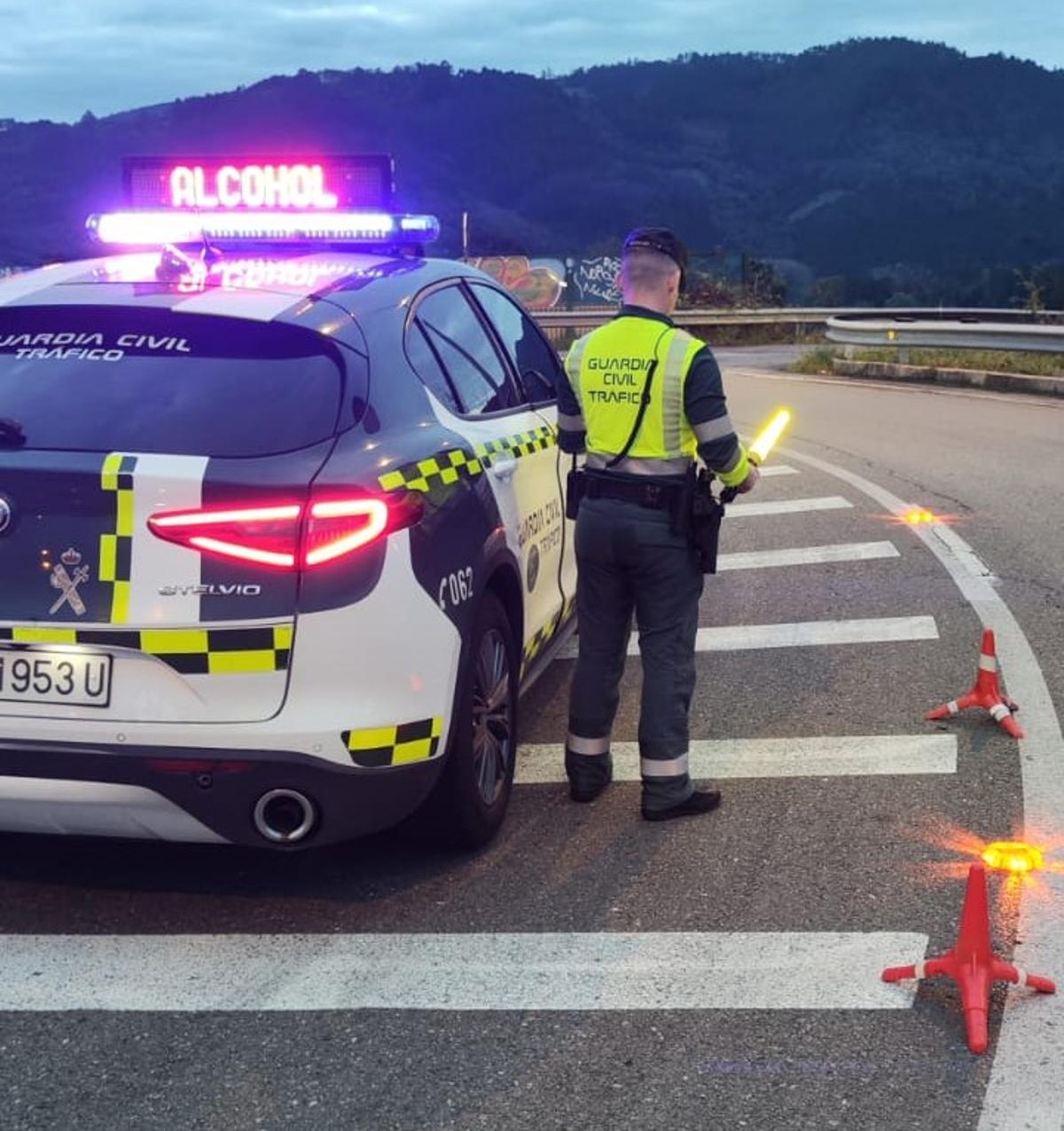 Control de alcoholemia de la Guardia Civil de Tráfico.