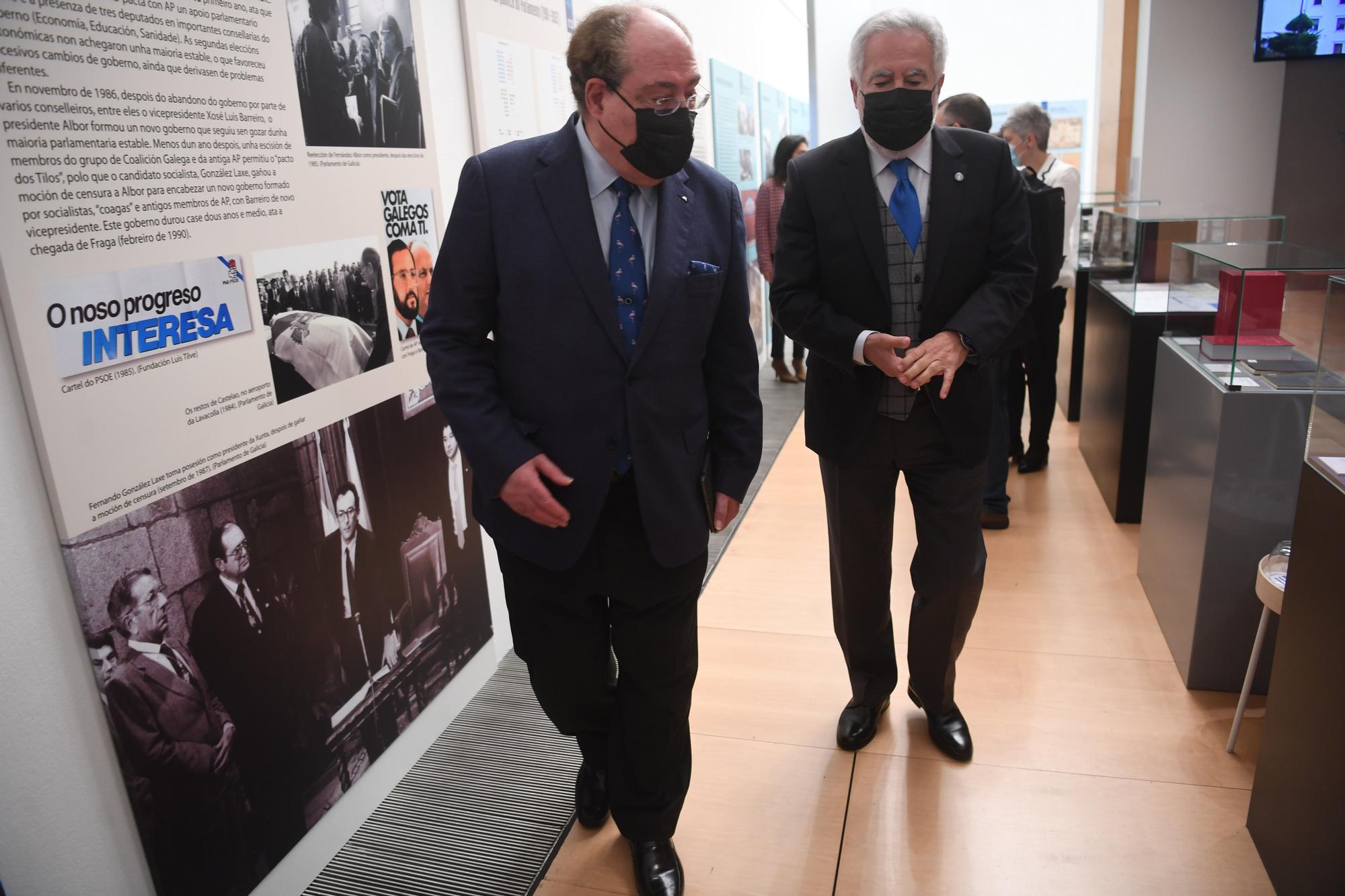 Recorrido en A Coruña por cuatro décadas del Parlamento de Galicia