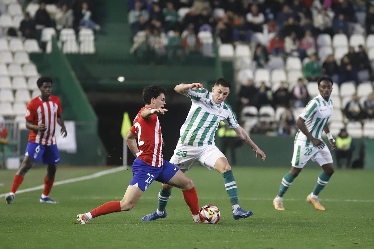 Córdoba CF-Atlético de Madrid B: las imágenes del partido en El Arcángel