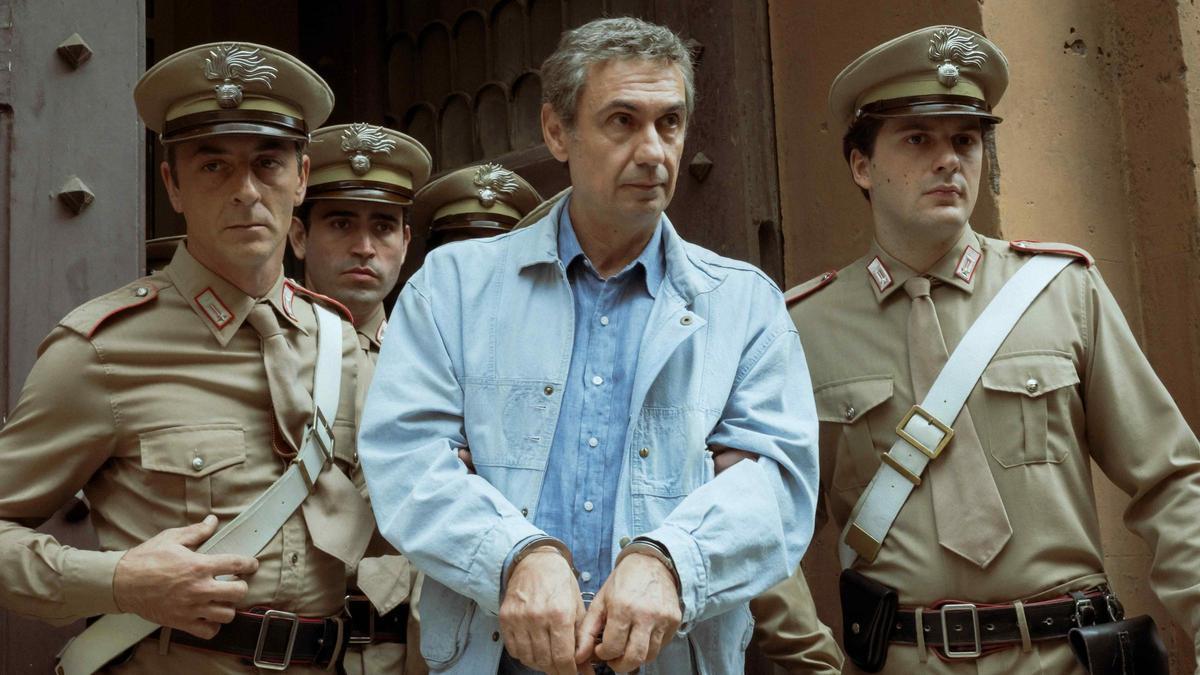 Fabrizio Gifuni (Enzo Tortora) protagonitza "Portobello"