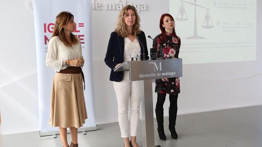 Ana Mata, vicepresidenta y diputada de Igualdad e Innovación, presentó el estudio junto a Patricia Iglesias y Carmen Jambrino.