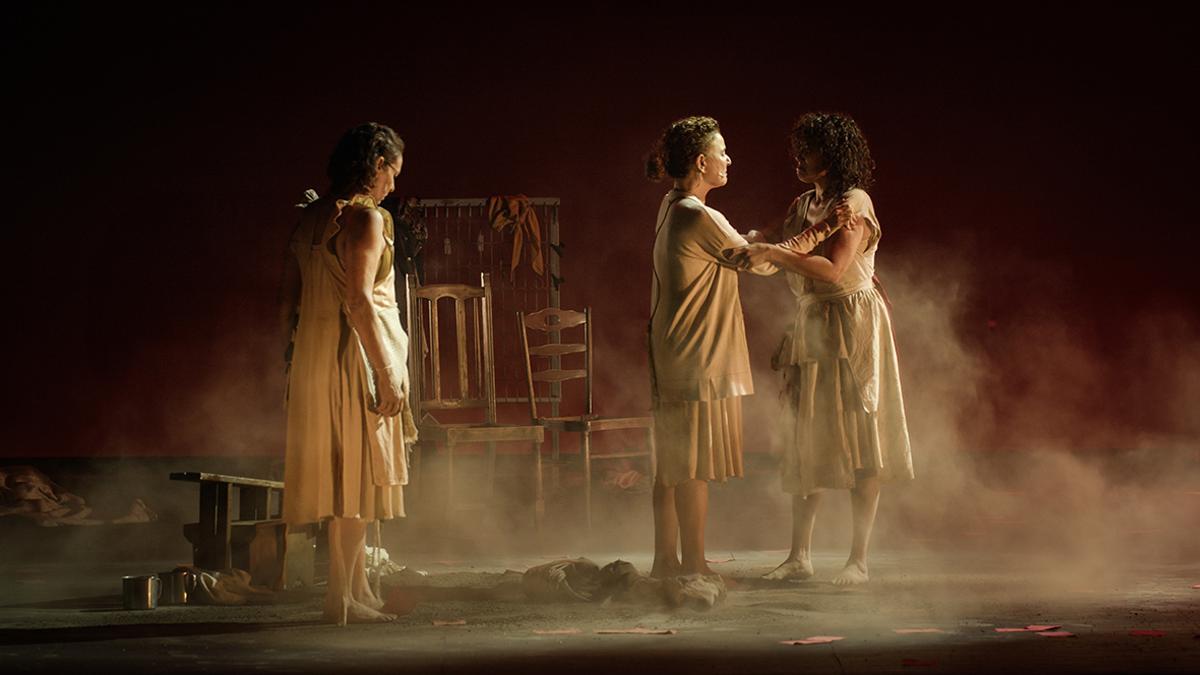 Parte del elenco artístico de 'La tuerta'.