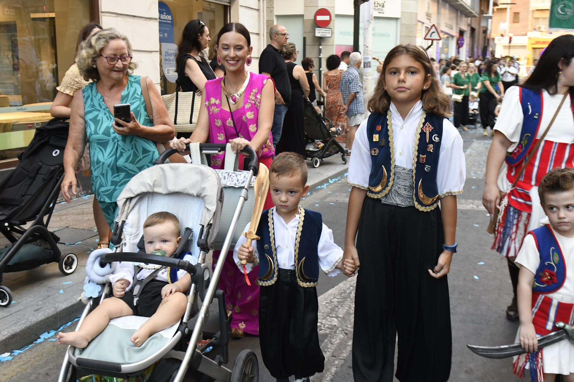 Fesfile infantil de las Fiestas de Moros y Cristianos de Murcia