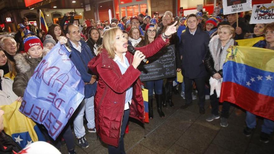 Una concentración de ciudadanos venezolanos.