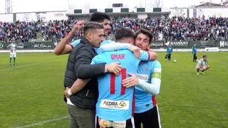 El Córdoba CF se gana la alegría con sudor en Antequera