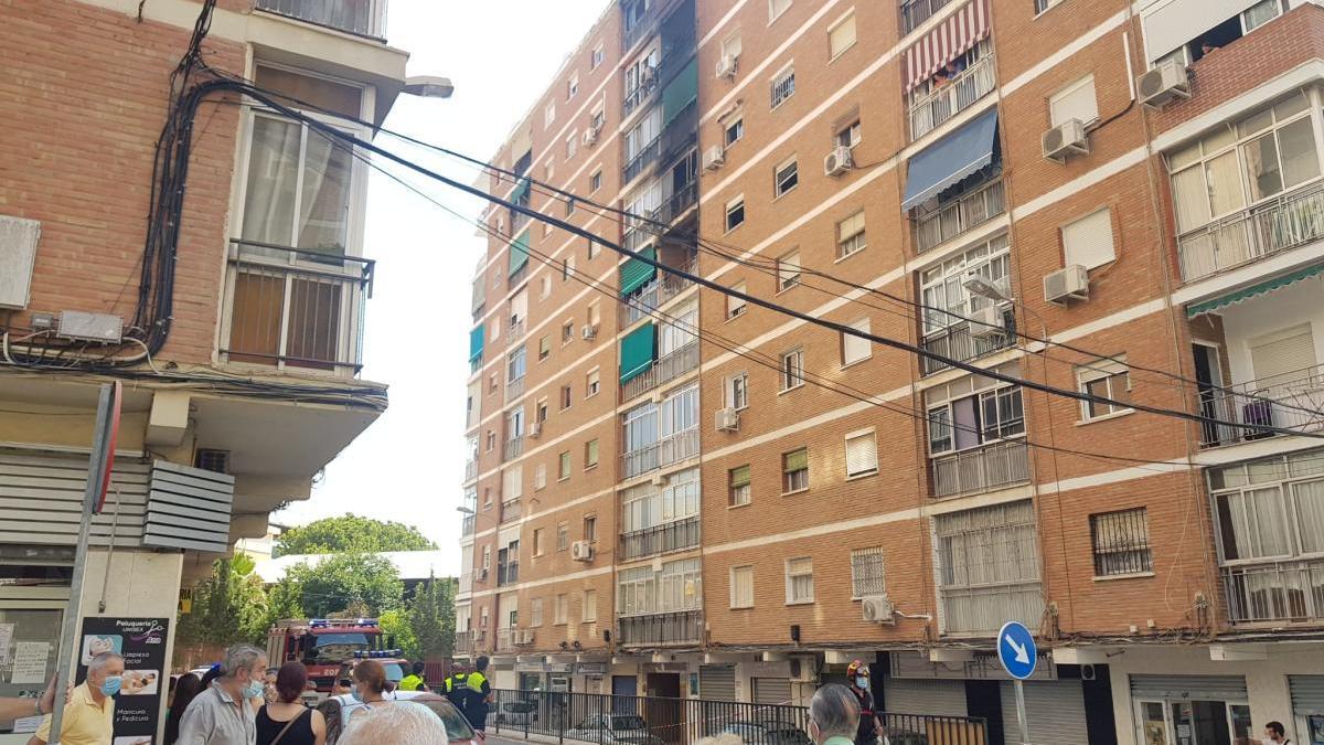 La vivienda afectada por el incendio en la calle Mirapetunias.