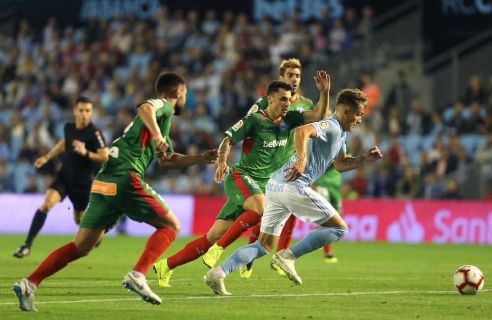 Las mejores imágenes del Celta - Alavés // R. Grobas / A. Villar / C. Graña