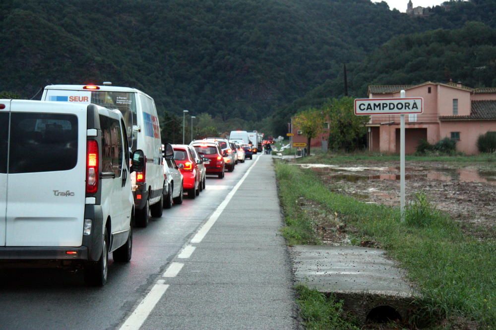 Cues a la carretera de Campdorà