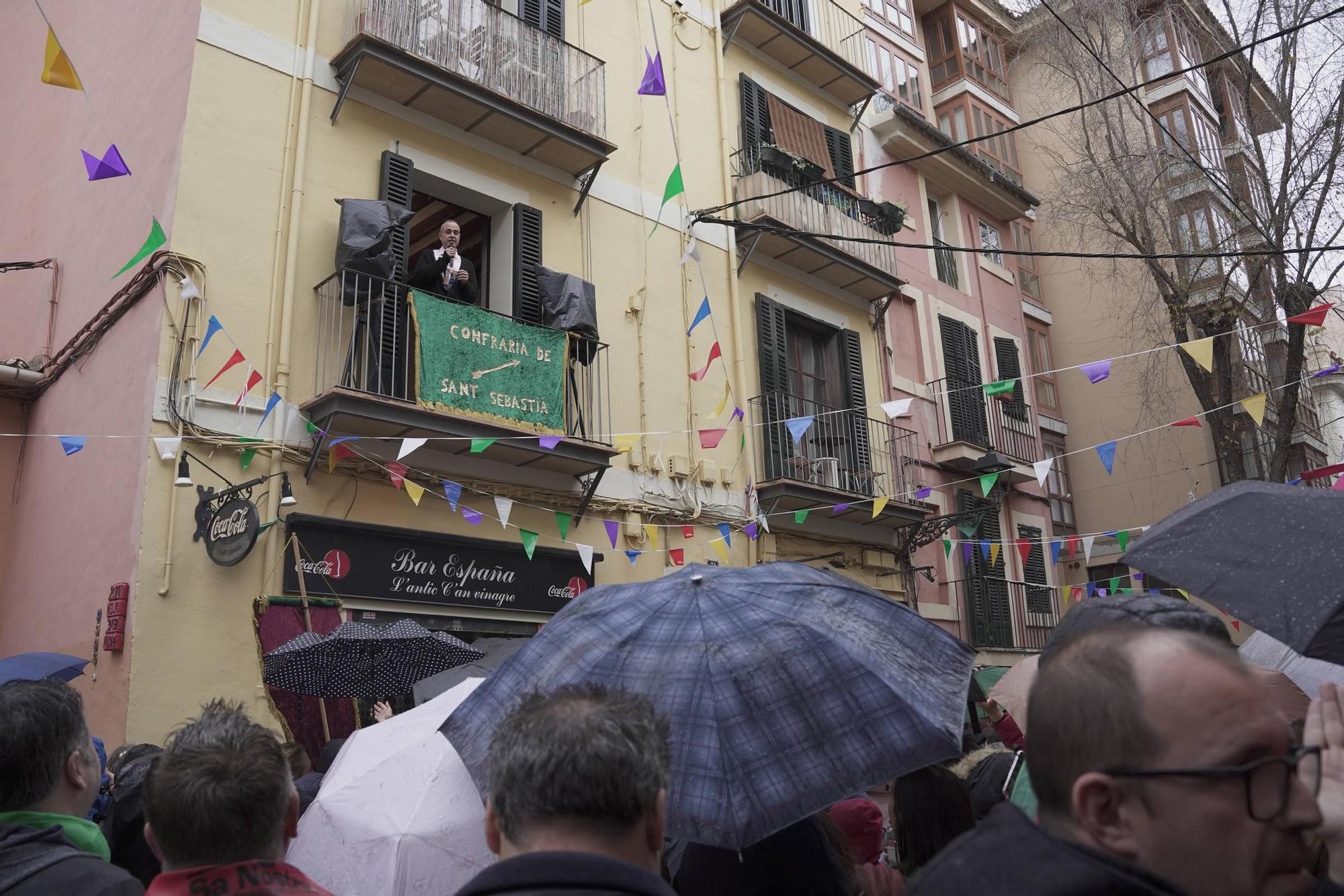 Julio Iglesias y La Mesías dan el 'sus' al Sant Sebastià popular con el tradicional chupinazo