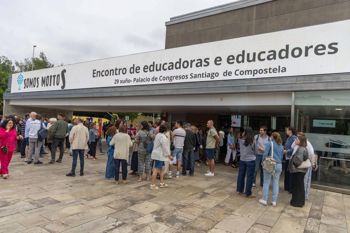 Encontro de educadores e educadoras no palacio de congresos: <<Somos Moitos Escolas Católicas>>