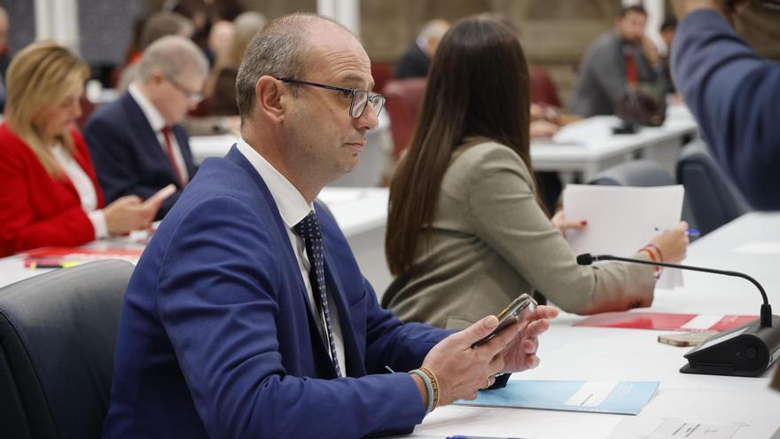 Un total de 2.143 alumnos solicitaron las ayudas por la falta de rutas de transporte el primer trimestre del curso 2023-2024