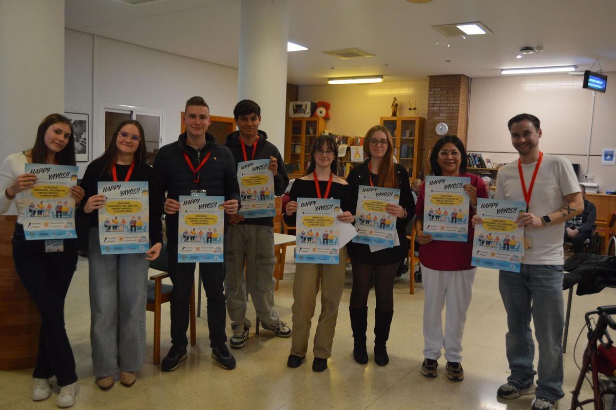El grupo de Corresponsales Juveniles de la Concejalía de Juventud de Vila-real.