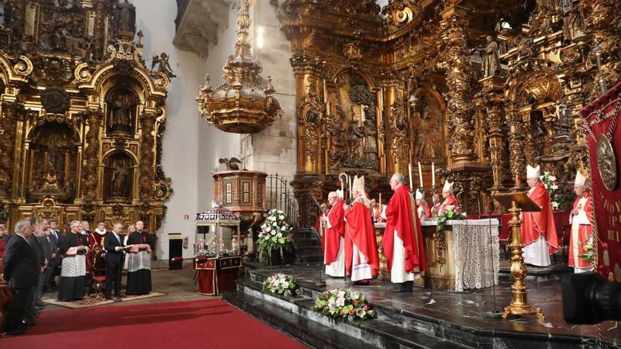 Ofrenda al Apóstol en Santiago