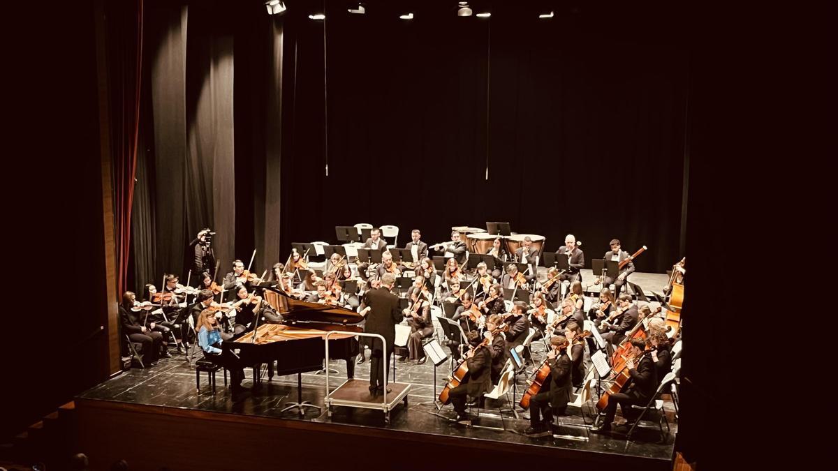 Imagen de archivo de una actuación en el Teatre Echegaray de Ontinyent.