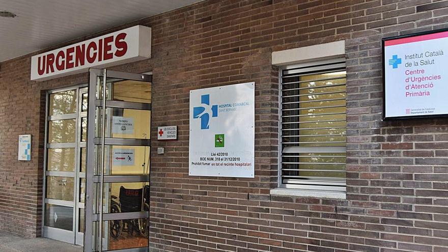 Entrada dels vehicles a l&#039;àrea d&#039;urgències de l&#039;hospital de Berga