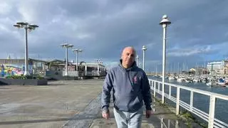 El doloroso testimonio de Jesús Fernández, un taxista de Gijón que tuvo que llevar él mismo a su padre a Urgencias con un posible ictus: "El 112 me colgó el teléfono"