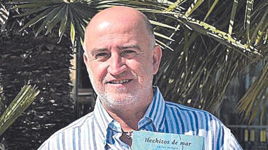 Javier Serapio presenta en Palma su nuevo libro, ‘Hechizos de mar’