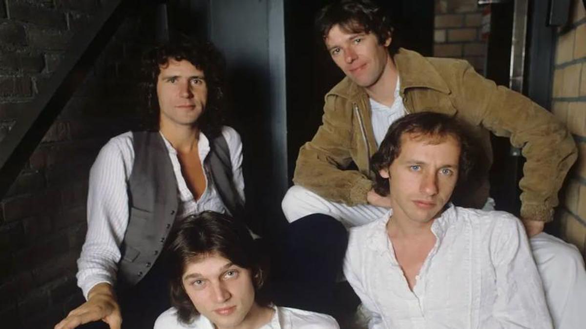Dire Straits, banda de rock británica formada en Londres en 1977.