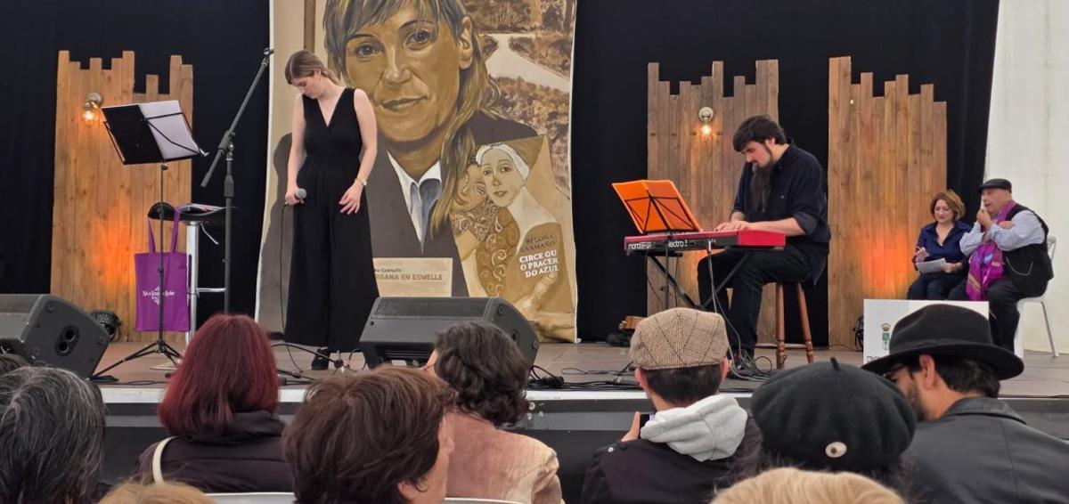 Lalín pecha con teatro, música e poesía os actos dedicados a Begoña Caamaño | XPONTE
