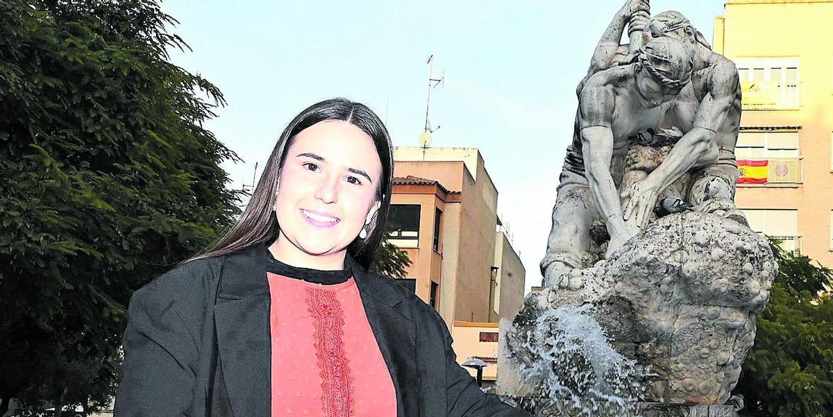 Berta Beteta, reina de les festes de Vila-real per a 2026, sent orgull per les tradicions del seu poble.