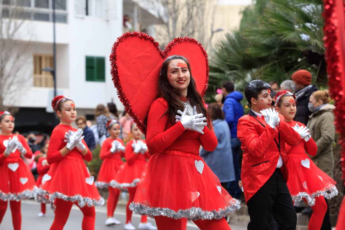 Galería: todas las imágenes de la rúa del carnaval de Ibiza