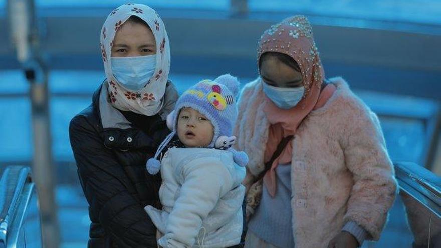 Pánico por coronavirus: Tailandia prohíbe el desembarco de un crucero