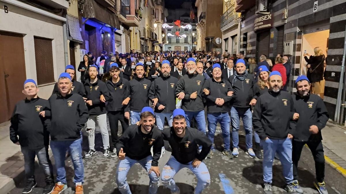 La escuadra Zaidines de los Moros Realistas durante la Entradica Mora de Elda en la madrugada del domingo.