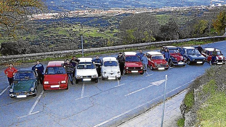 Un encuentro reunirá a varios coches clásicos