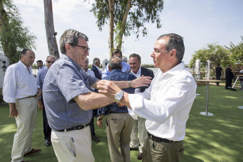 Encuentro entre empresarios y el Consell