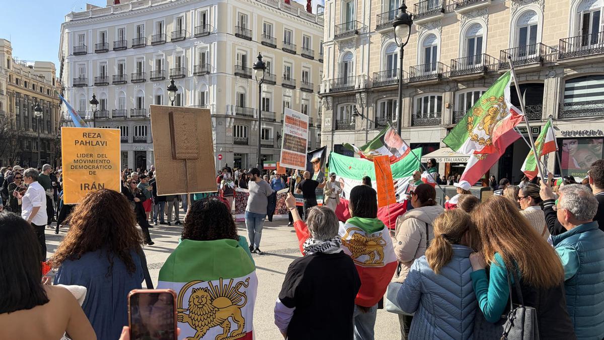 Concentración en Madrid contra el régimen iraní de los ayatolás.