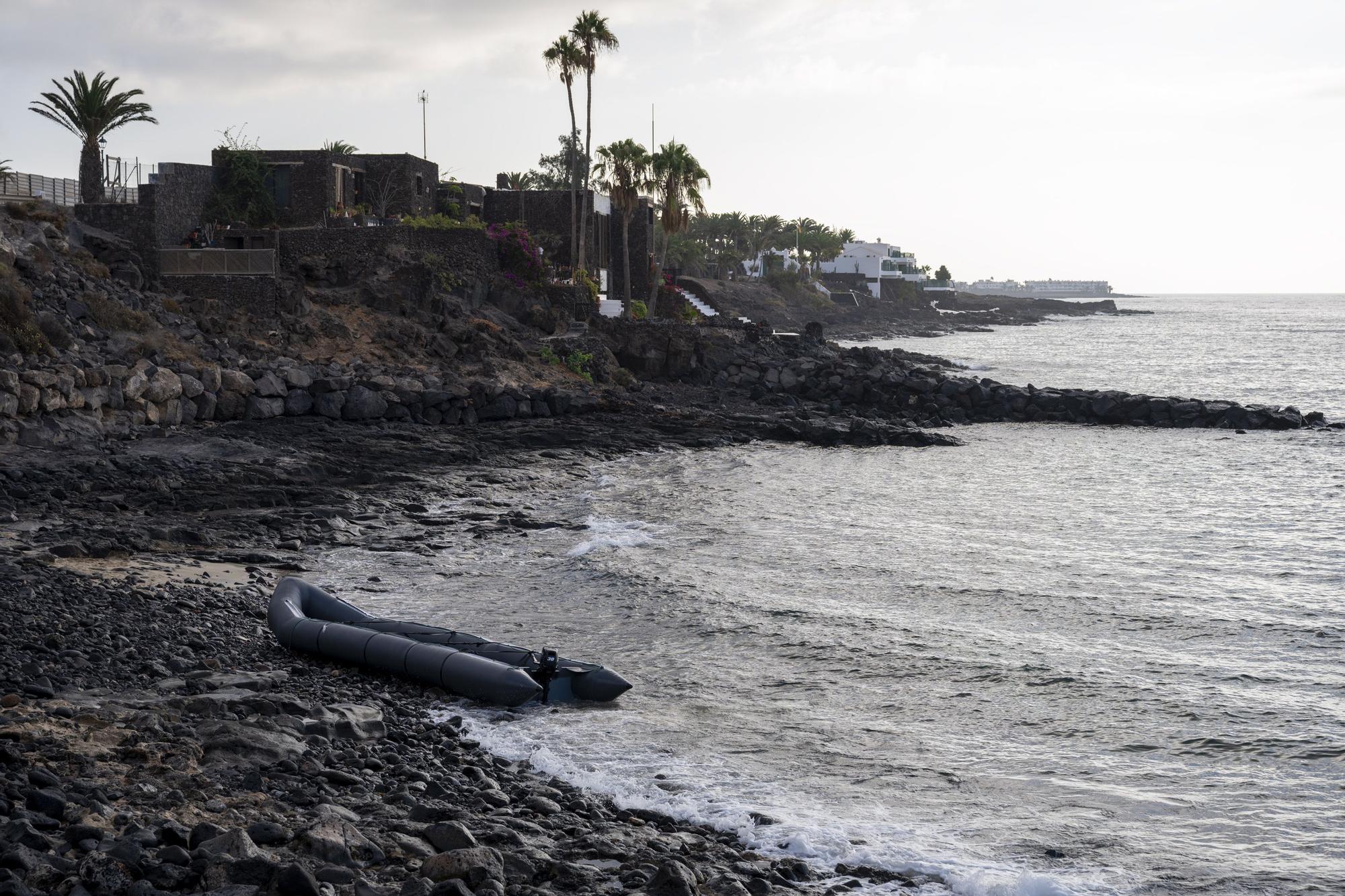 Trasladan a Lanzarote a 165 migrantes de tres pateras