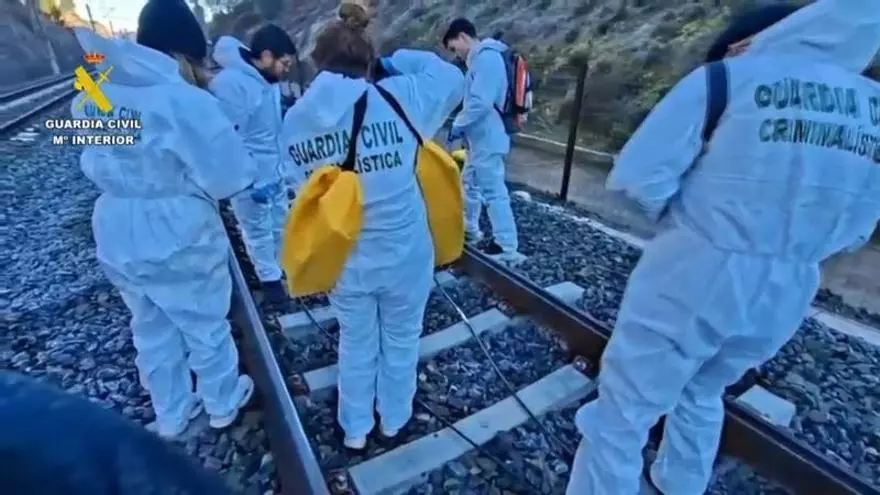 El primer informe de la Guardia Civil no descarta ninguna hipótesis en el accidente de Adamuz