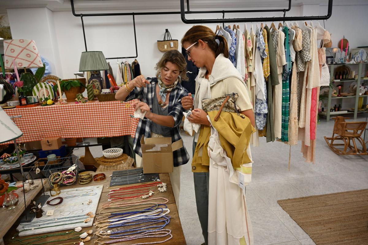SANXENXO.Tiendas efímeras de ropa y moda