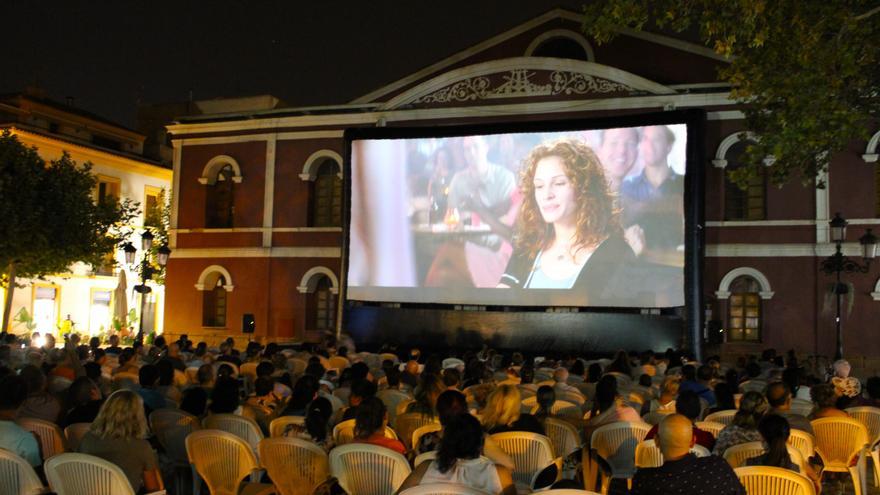 Más de 9.000 personas han disfrutado este año con la programación del Cine de Verano en Lorca