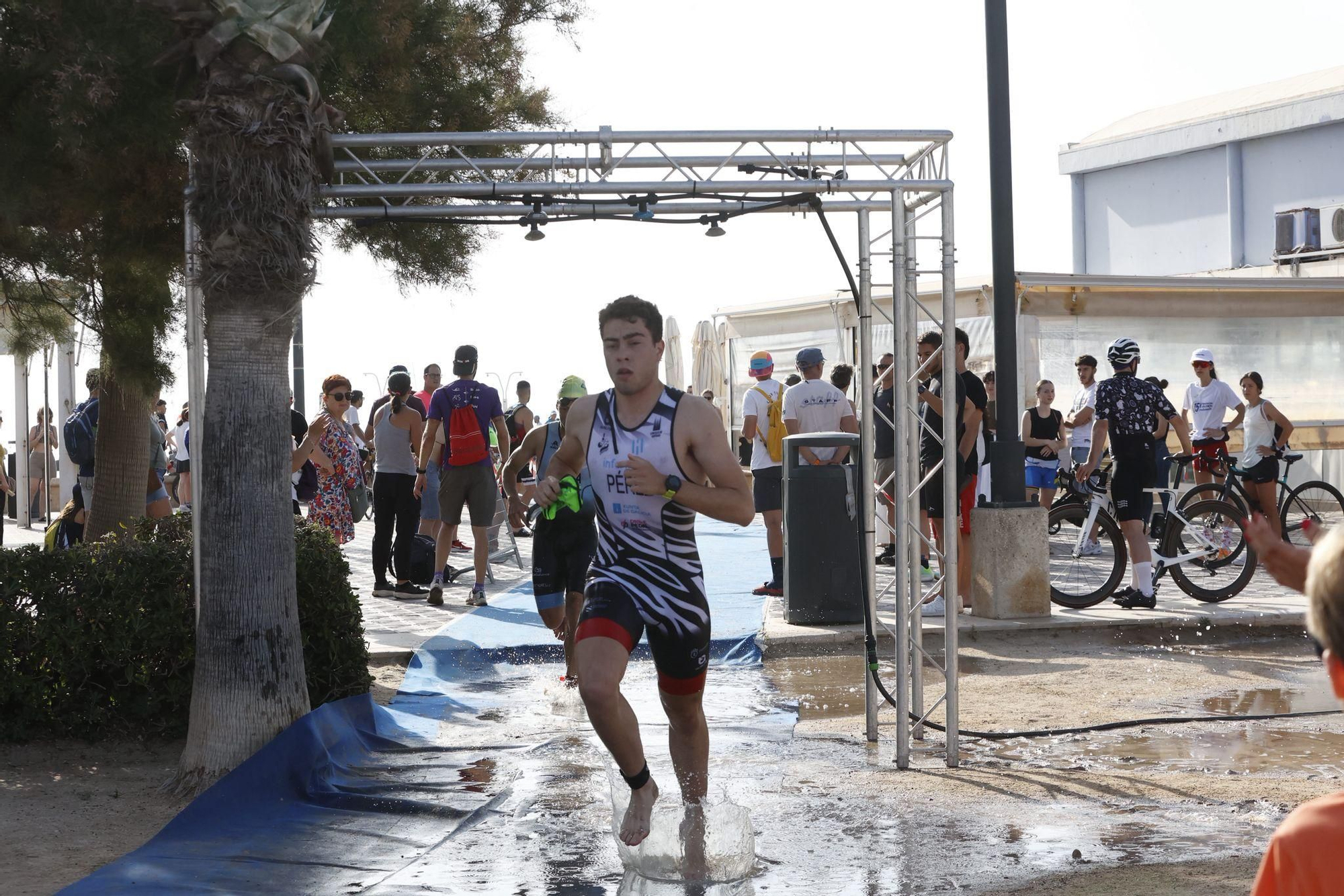 Las mejores imágenes del Mediterránea Triatlón de València
