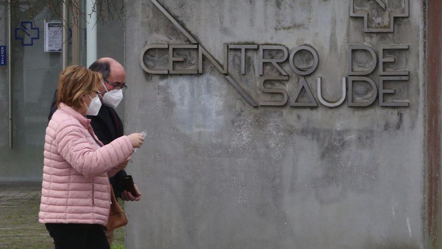 Sanidad propone el uso obligatorio de mascarilla en los centros sanitarios