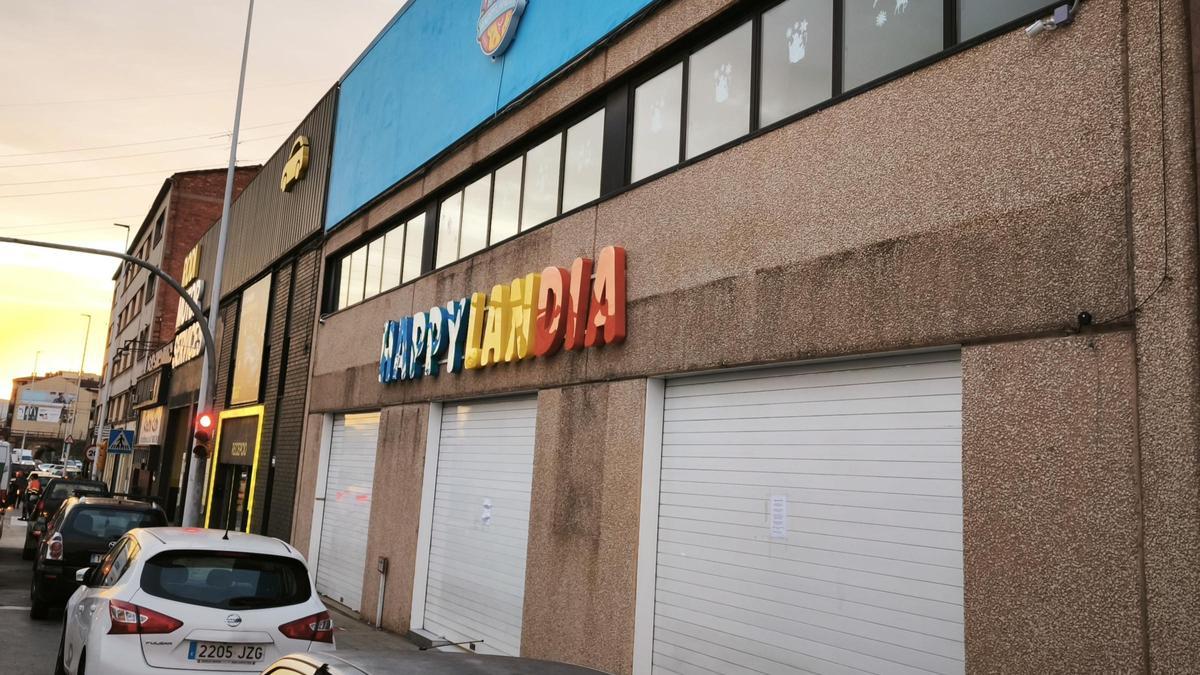 Exterior del Happylandia Park de Manresa, aquest dilluns a la tarda