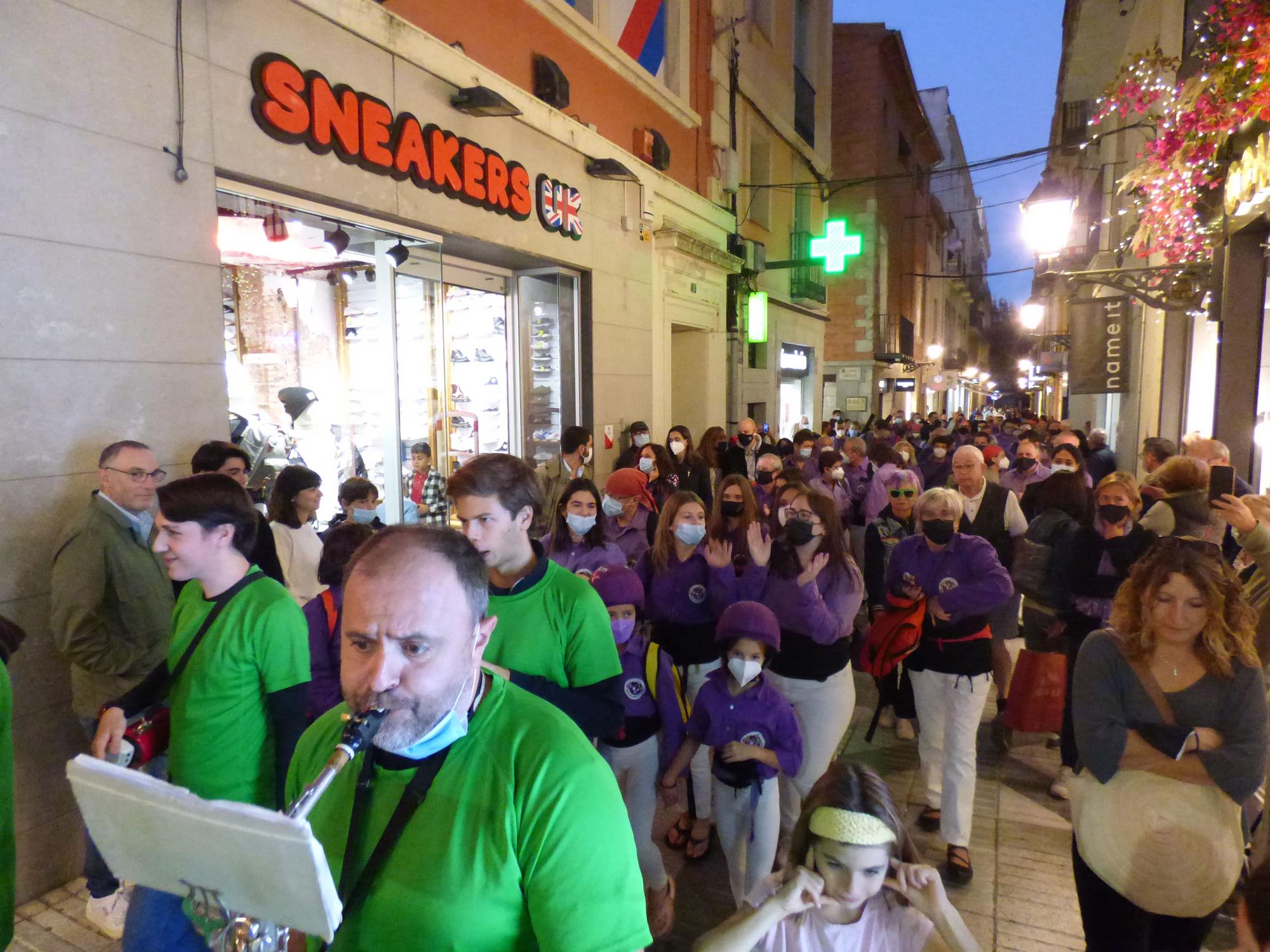 La Colla Castellera de Figueres torna a la plaça de l’Ajuntament després d’un any i mig