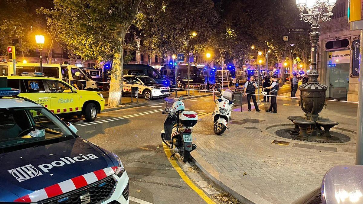 Los Mossos d&#039;Esquadra rodean la zona donde han localizado a un hombre secuestrado.