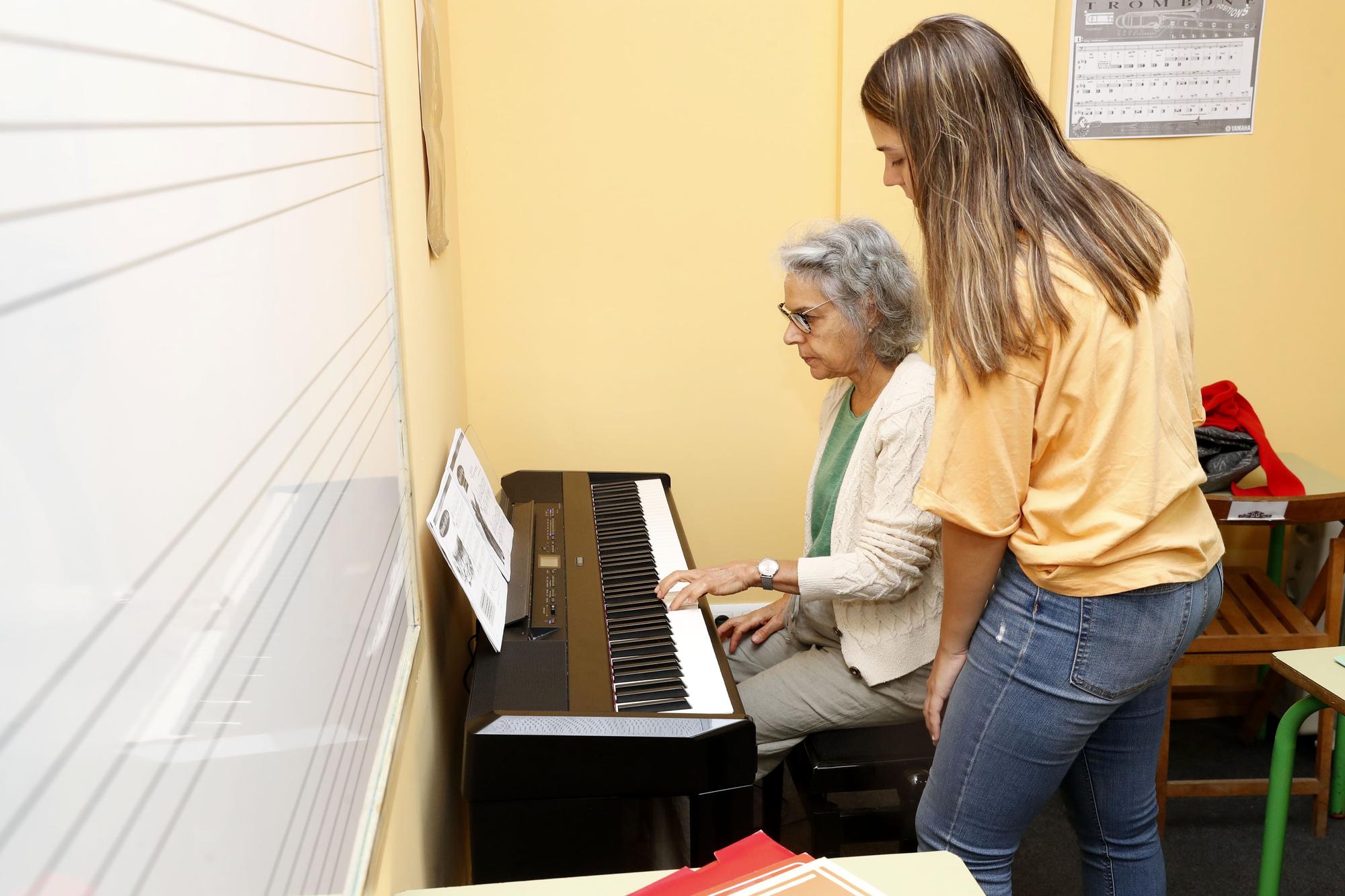 Las aulas de Música nas bandas  vuelven al cole. Ateneo Musical  de Bembrive.