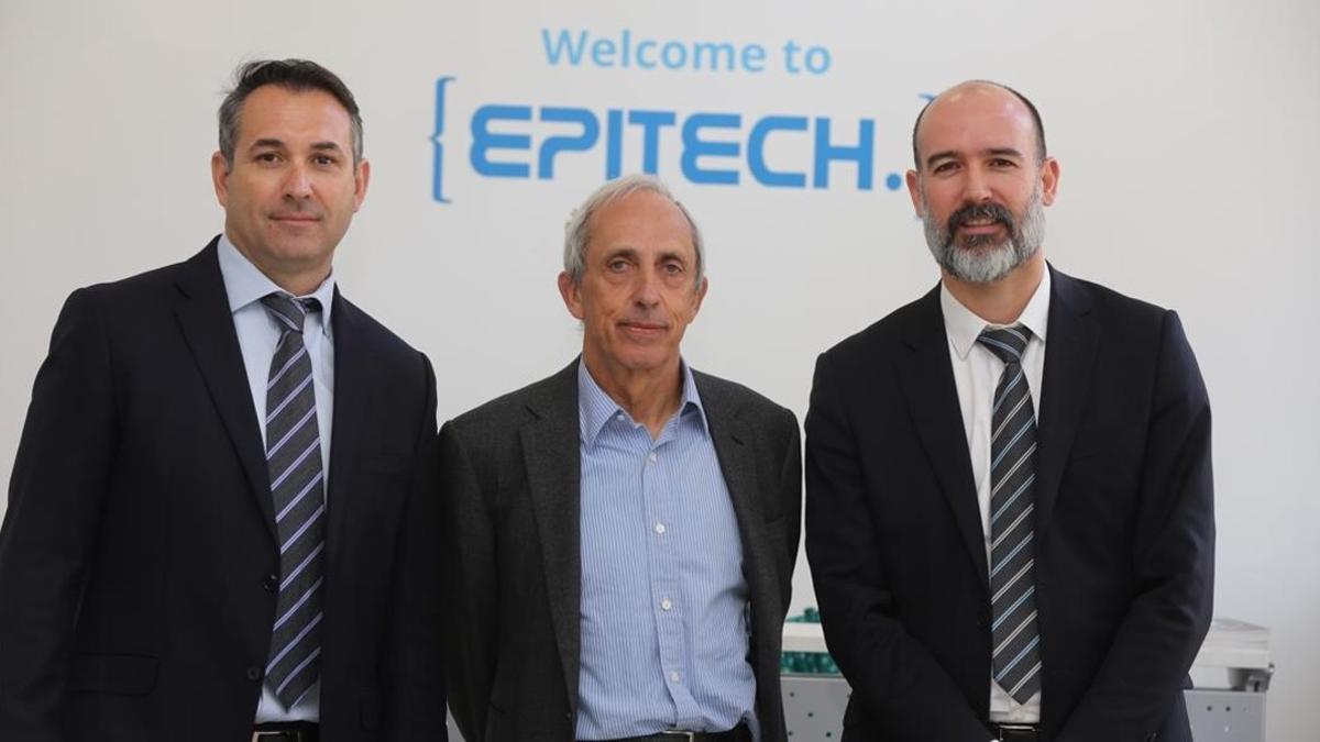 Xavier Nuñez, director de Epitech en España; Fabrice Bardèche, vicepresidente de IONIS Education Group, y Emmanuel Carli, director general de Epitech.