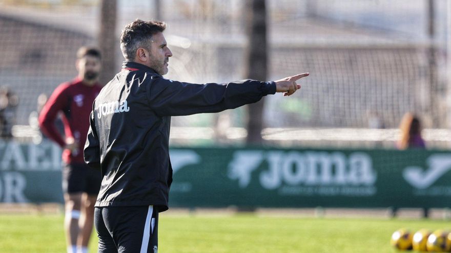 Iván Ania y el pulso con el Tenerife: &quot;Tenemos que sacar los tres puntos sí o sí&quot;