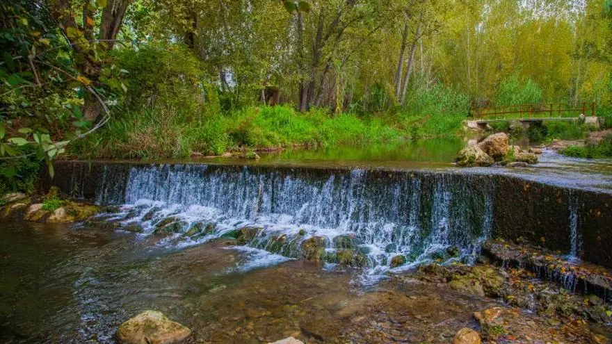 Muere un menor de 16 años ahogado en un río en Valencia