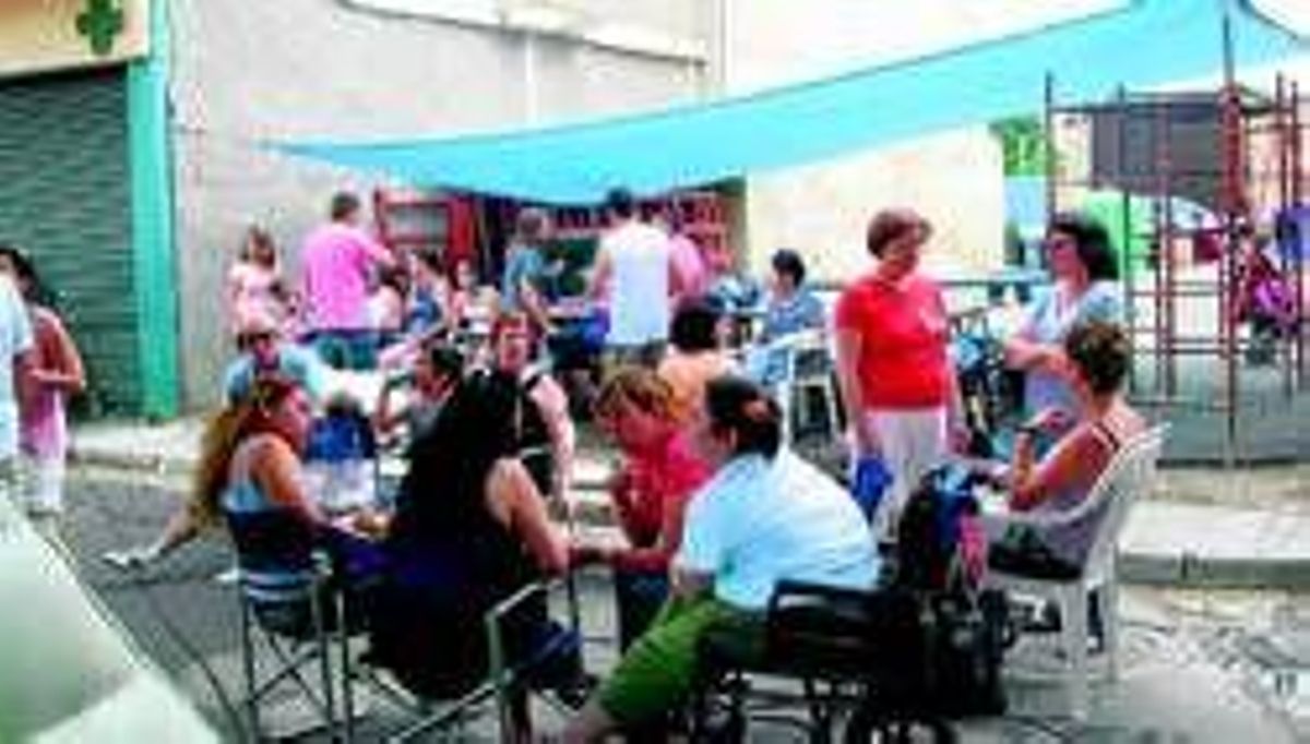 Una fiesta para todos organizada por los jóvenes