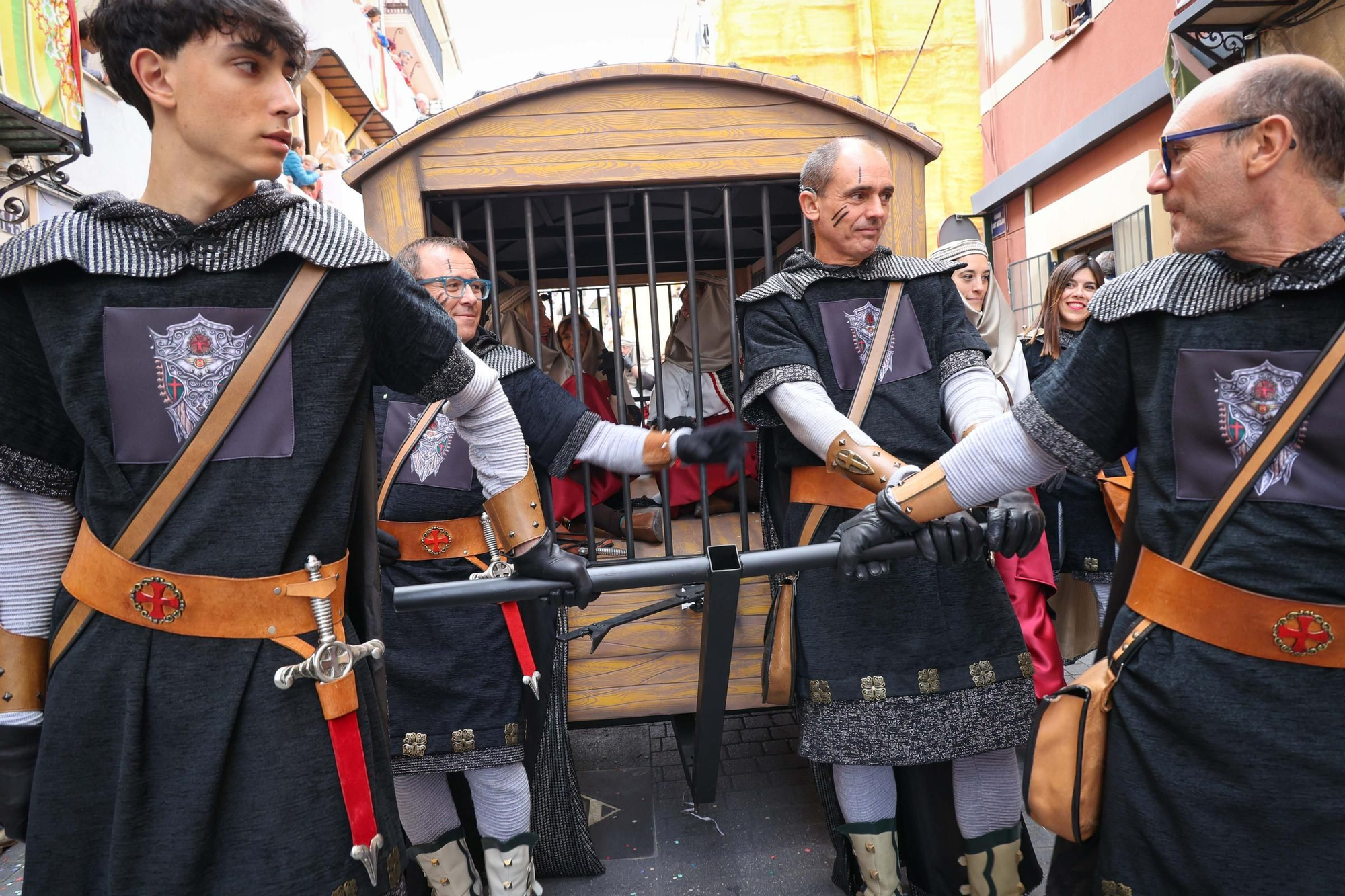 El capitán cristiano entra en Alcoy