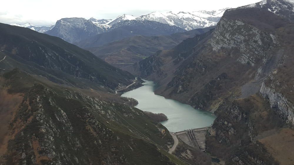 Embalse de Tanes