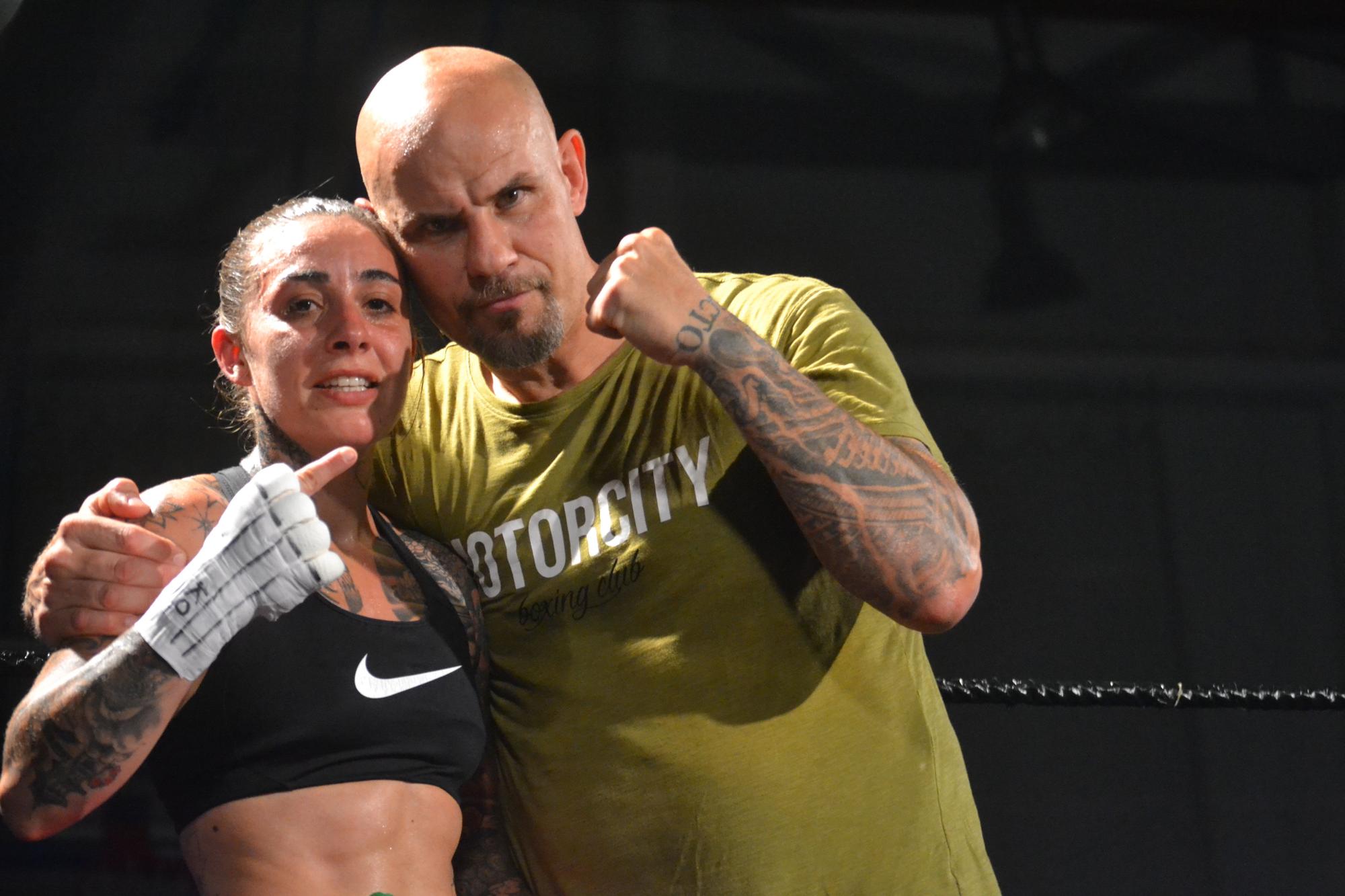 Noche mágica de boxeo en el Polideportivo Melanie Costa de Calvià