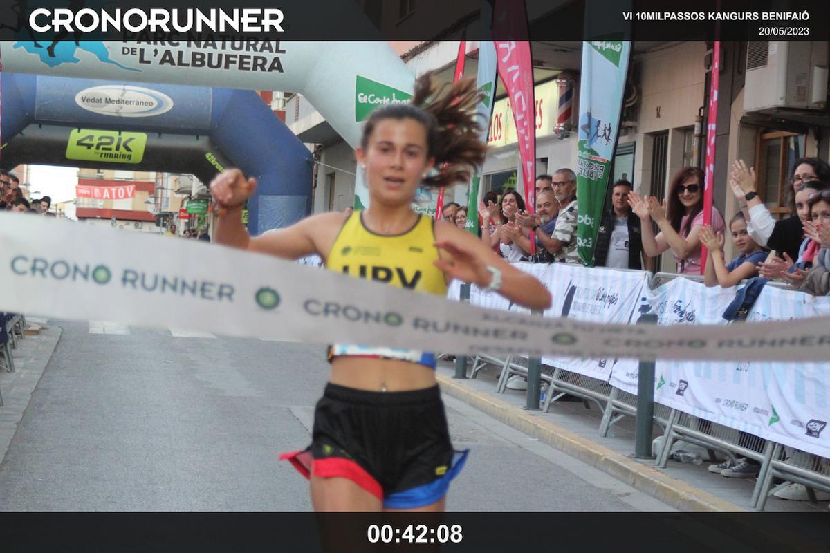 En categoría femenina la ganadora fue Cristina Munar de la Sección Deportiva de la UPV con un tiempo de 42:09.